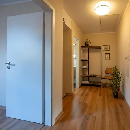 Exclusives 110m2 Inge Mit Garten 度假居 *